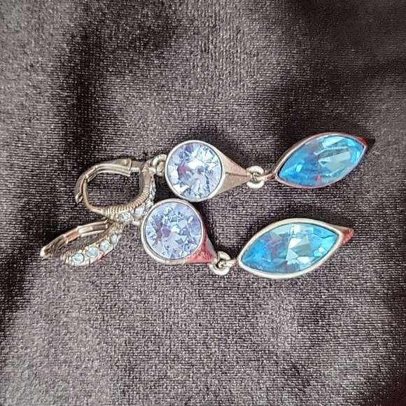 Givenchy Earrings - Picture 1 of 6